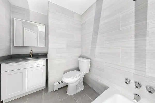 Rented by Douglas Elliman | media 14