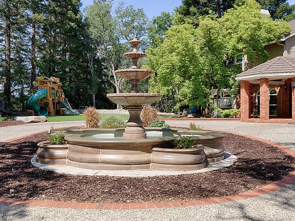 4th image of 5537 Ridge Park Dr