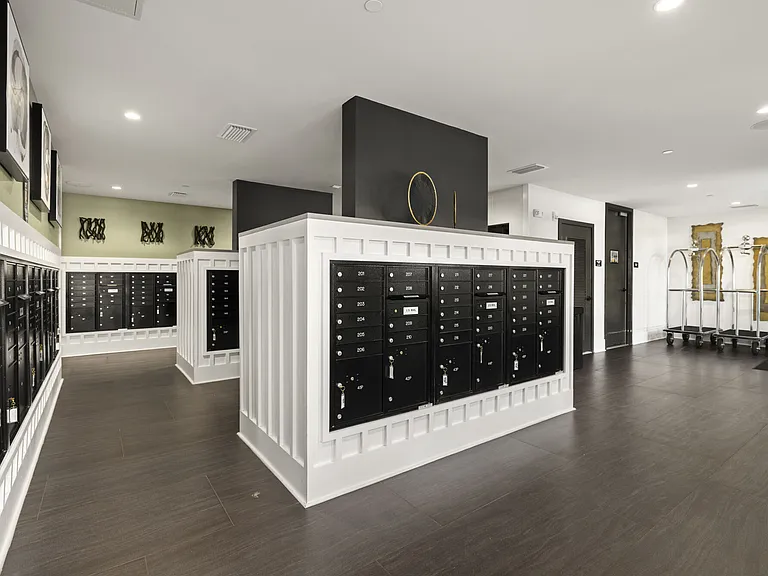 Indigo Stuart Apartments — Photo 11