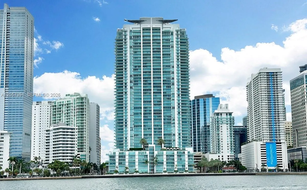 Jade Residences At Bricke — Photo 2