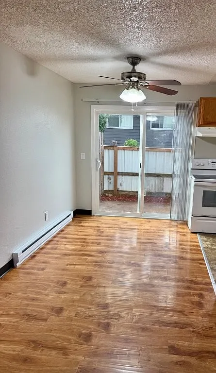 2 bed, 850 sqft, $1,450 — Photo 3