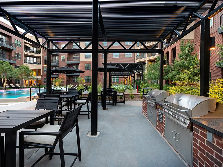 AMLI Grapevine — Photo 16