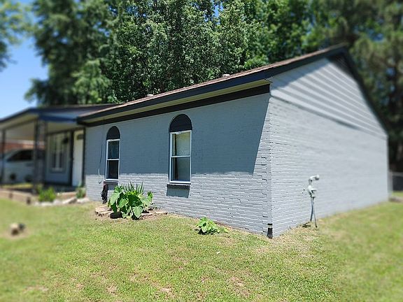 4th image of 3100 Briarwood Dr