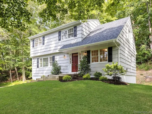 15 Riverside Drive, Ridgefield, CT 06877