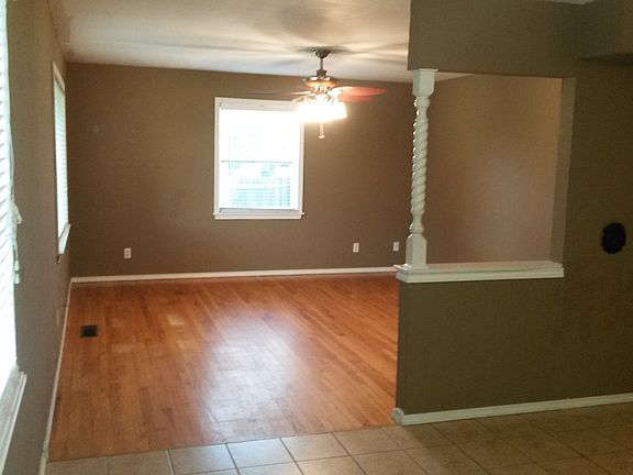 2nd image of 1 Dianna Dr