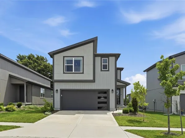 18025 Hauser St, Overland Park, KS 66013