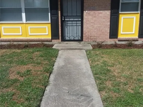 8901 Dinkins St, New Orleans, LA 70127