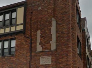 1535 W 83rd St, Chicago, IL