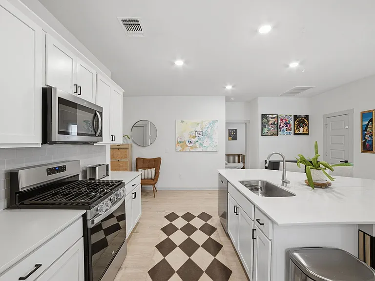 3608 Overlord Ln — Photo 14