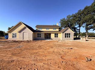 Sundance Cecil Ct, Poolville, TX 76487