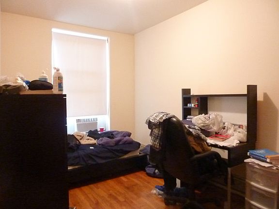 2nd image of 218 E 14th St APT 4R