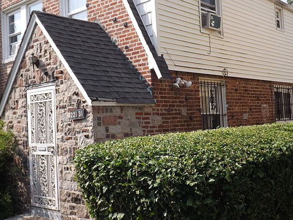 5th image of 22131 Murdock Ave