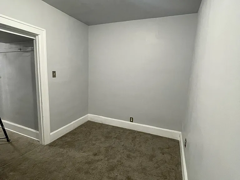 2286 Calvert St — Photo 23
