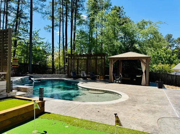 2576 Blue Dog Ct, Creedmoor, NC 27522