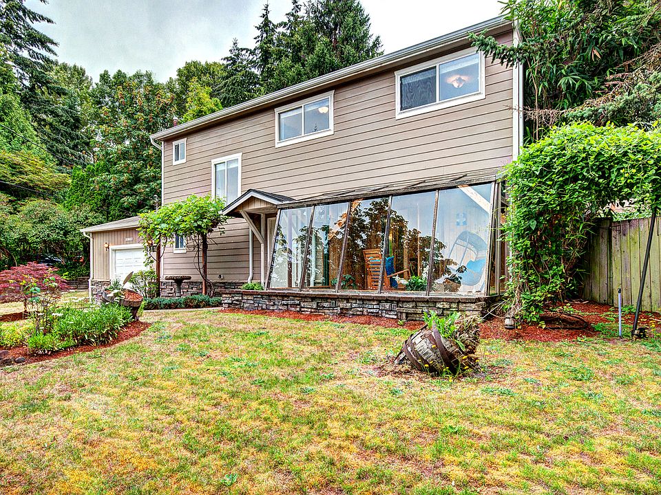 1st image of 10802 126th Ave NE