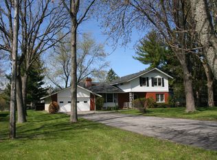 324 61st St, Willowbrook, IL