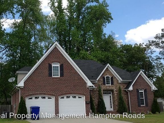 3rd image of 2524 Woodland Trl
