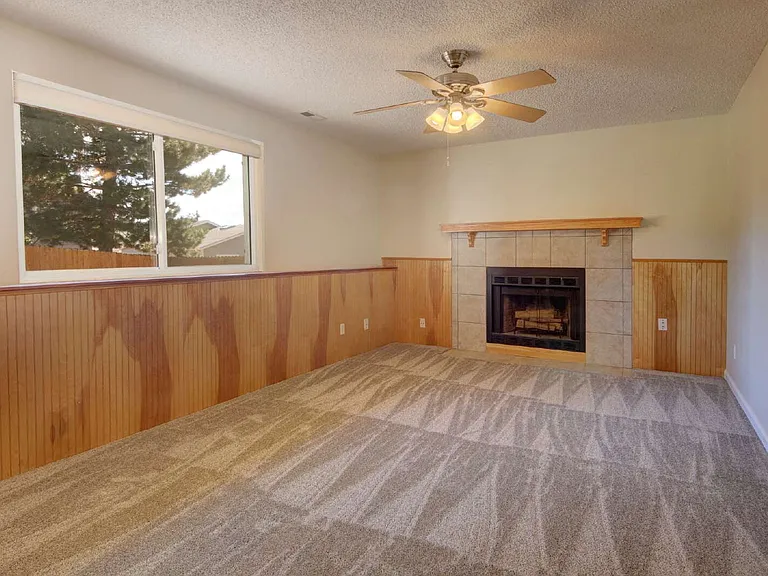 7490 Churchwood Cir — Photo 17