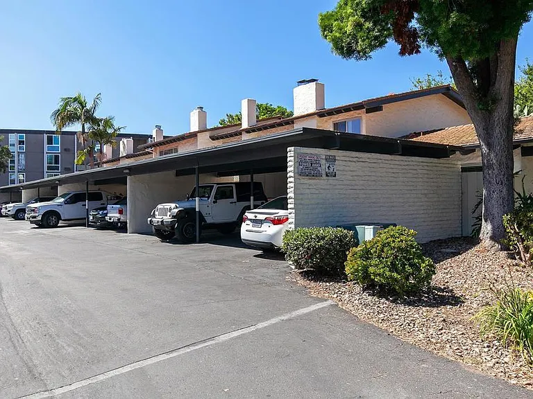 Carport - 2 Cars