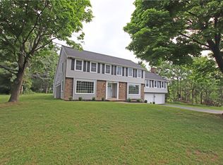 522 Stone Rd, Pittsford, NY 14534