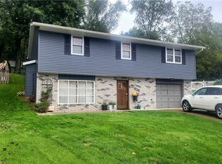 935 Chelsea Dr, Dover, OH 44622