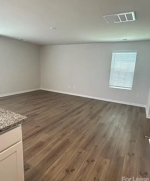 212 Brentwood Dr — Photo 8