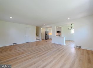 2989 Eastburn Ave, Broomall, PA 19008