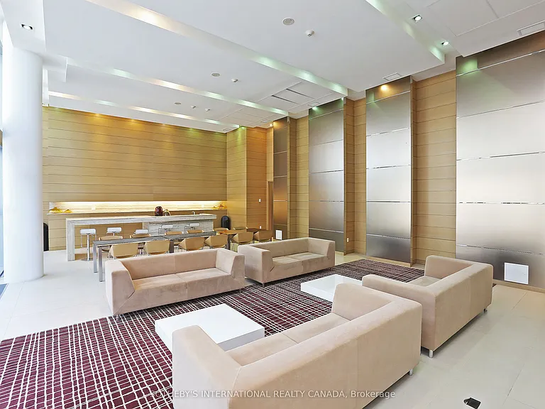 29 Queens Quay E #811 — Photo 27