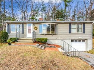 8 Powderhouse Cir, Wilmington, MA 01887