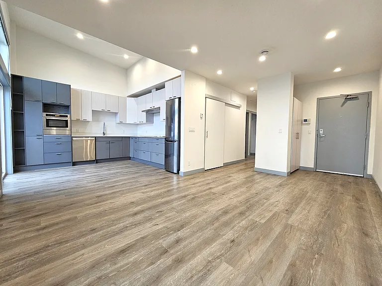 3826 Parkhill Pl SW #304 — Photo 7