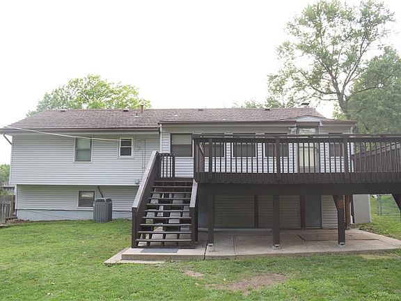 3rd image of 7107 Garnett St