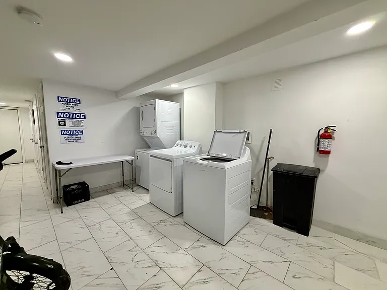 57 Tappan St #2L — Photo 16