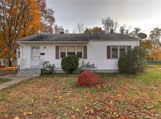 31 Twin Brook Rd, Hamden, CT 06514
