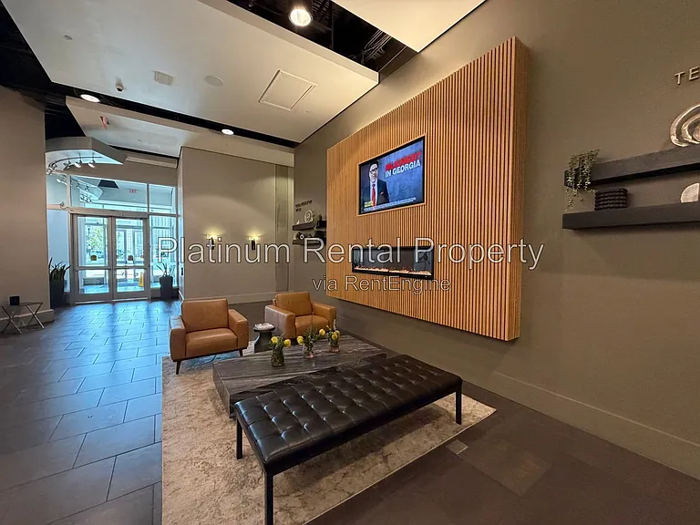 361 17th St #2022 — Photo 38