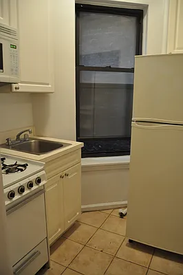 Rented by Sky Management | media 17