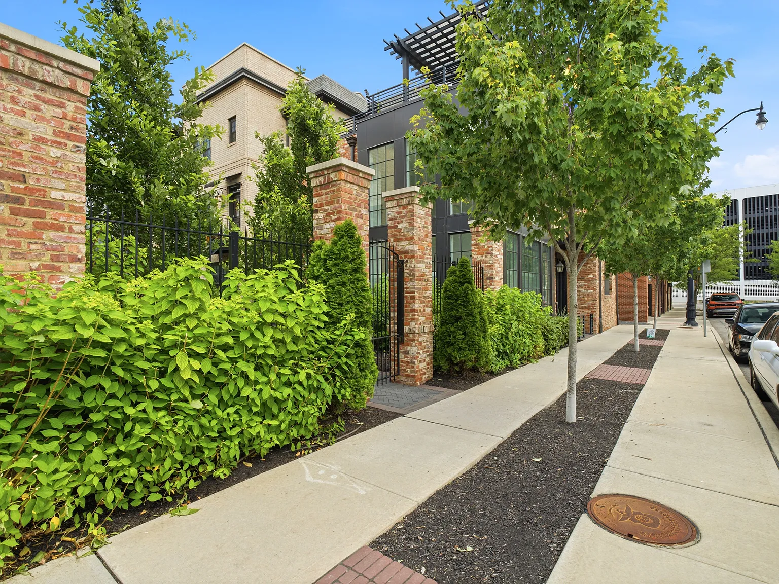 1 bed, 782 sqft, $1,795 — Photo 2