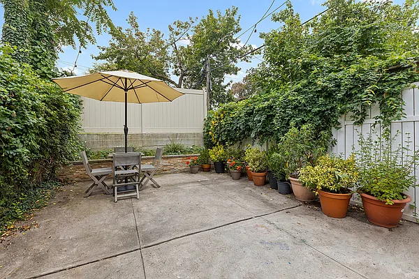 Sold by Corcoran | media 13