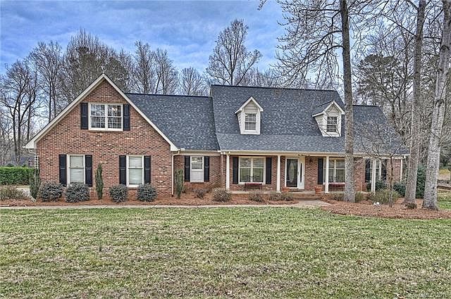 1st image of 5006 Samuel Pinckney Dr
