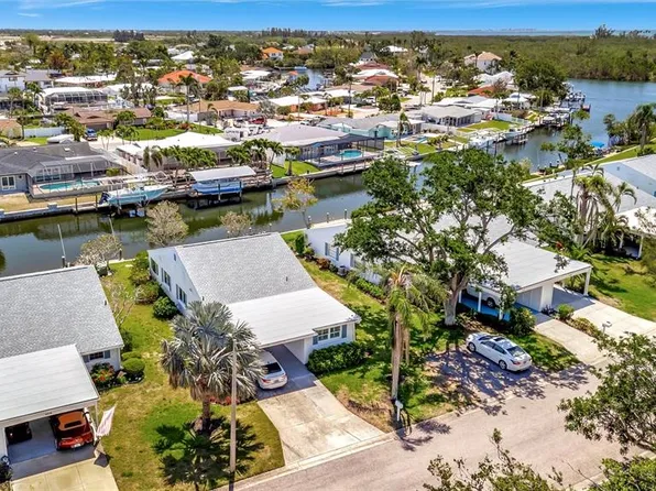 4821 Mount Vernon Dr #4821, Bradenton, FL 34210