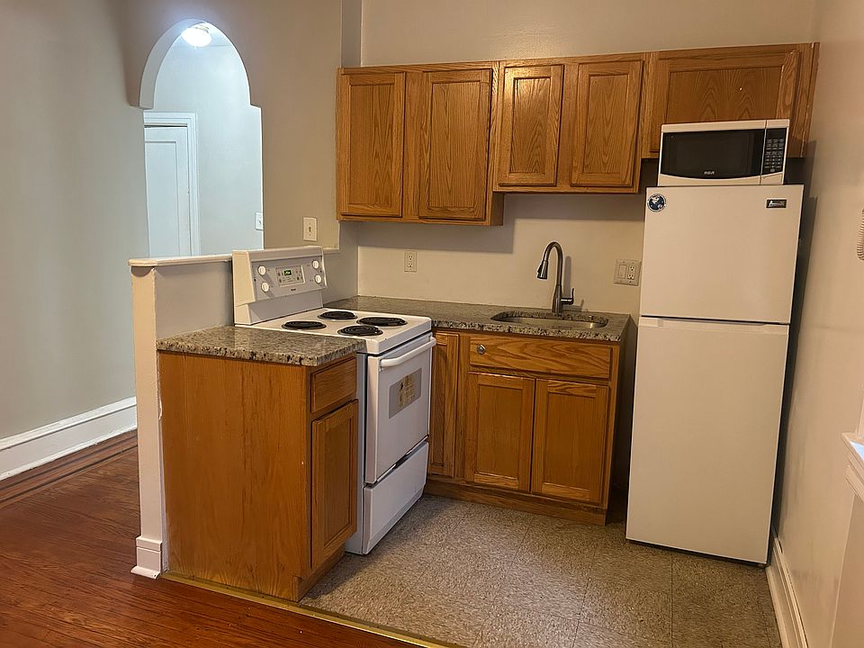 1st image of 4537 Osage Ave #3