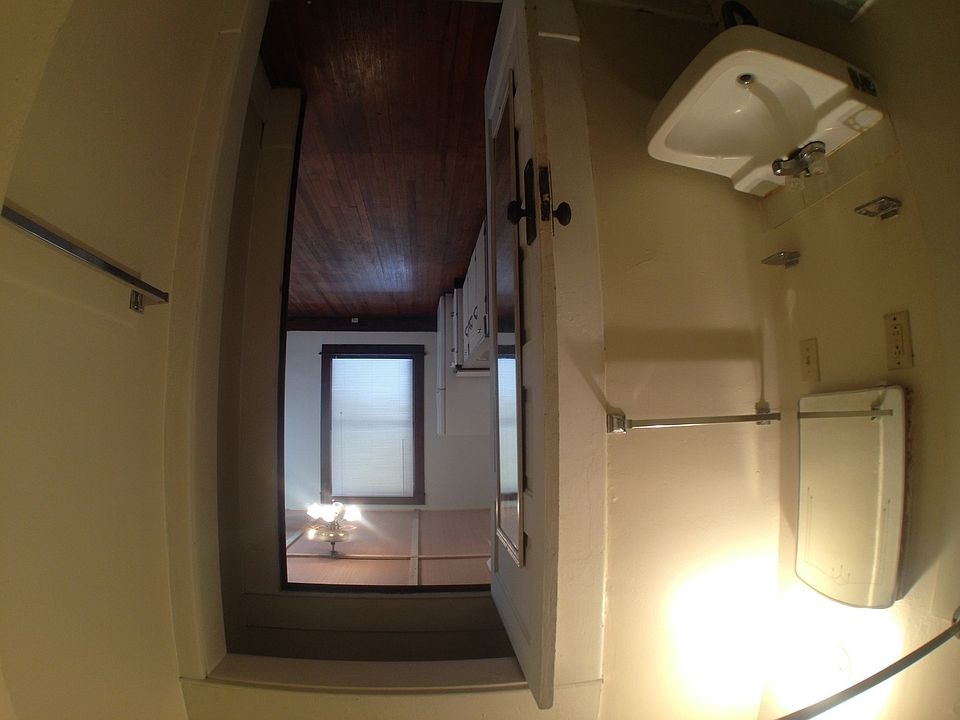 1st image of 1152 Hodges St
