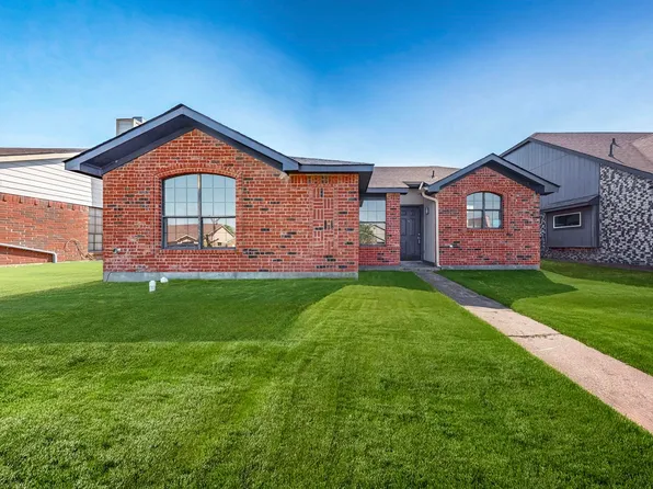 3920 O'B Crowe Dr, Dallas, TX 75227