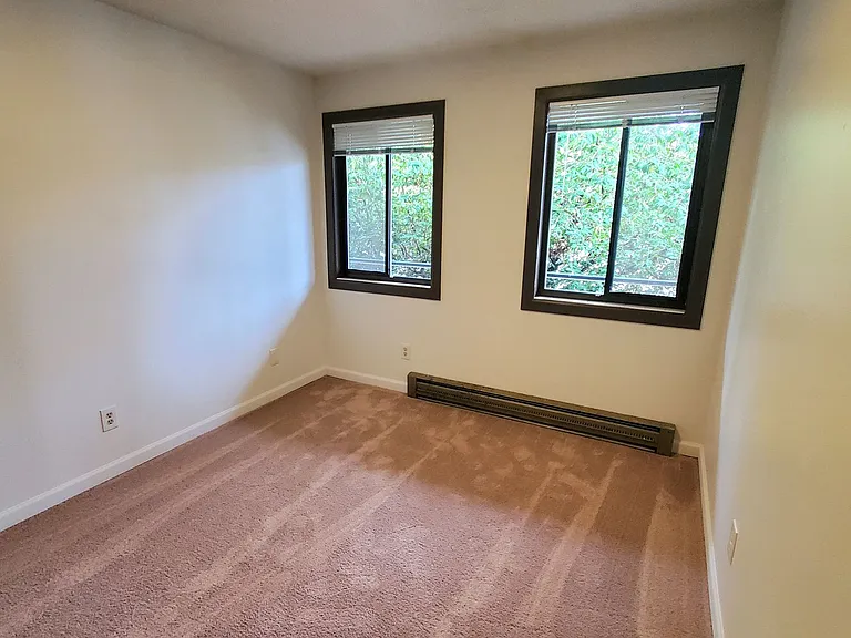 5123 24th Ave NE — Photo 6