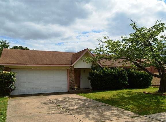 2nd image of 1638 Cedar Keys Dr