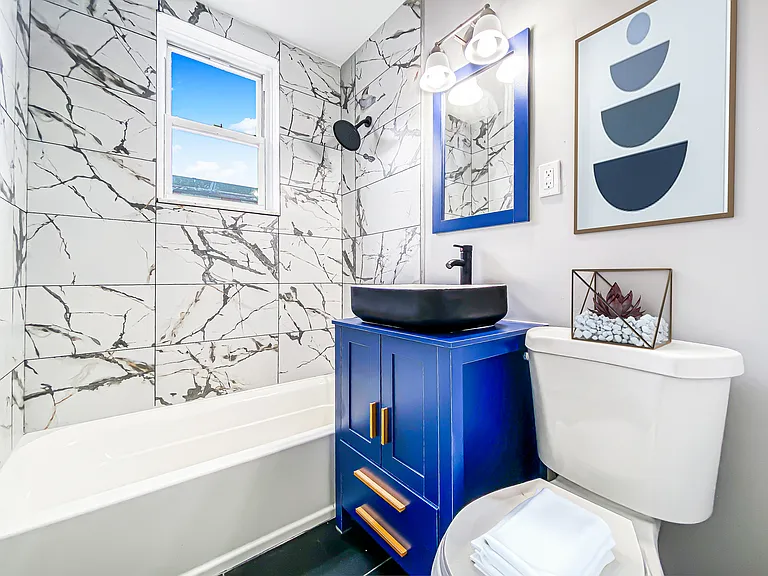 708 Westfield Ave #4 — Photo 7