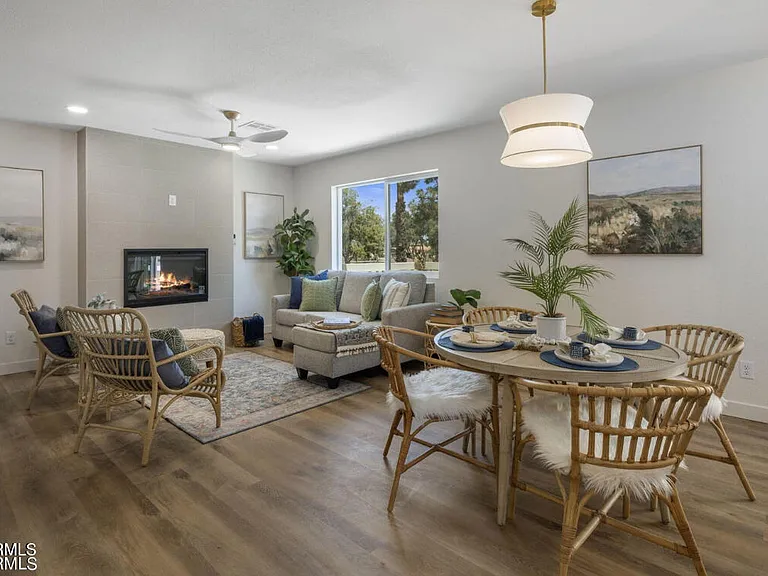 626 E Palomino Dr — Photo 11