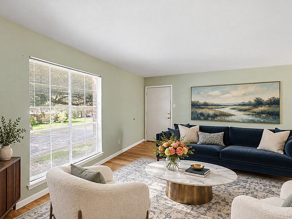 5th image of 4102 Ridglea Country Club Dr APT 1501