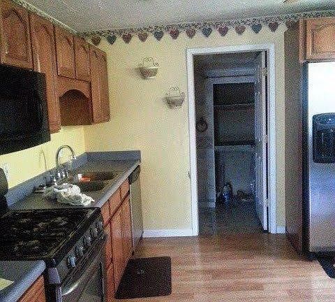 4th image of 367 Sekitan Ave