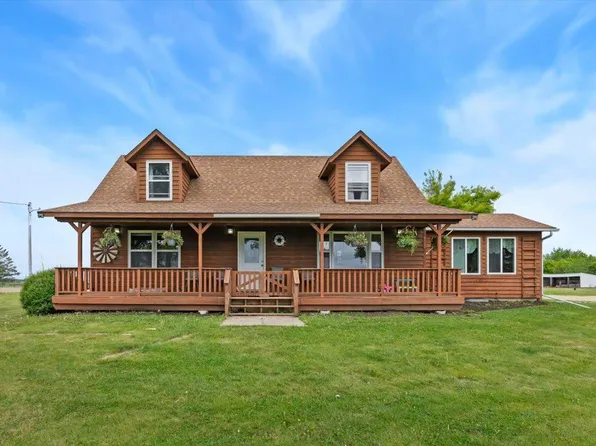 50105 75th Ave, Kenyon, MN 55946