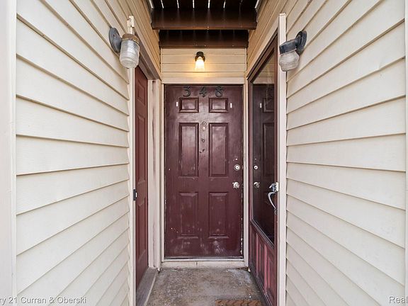 3rd image of 346 Roe St